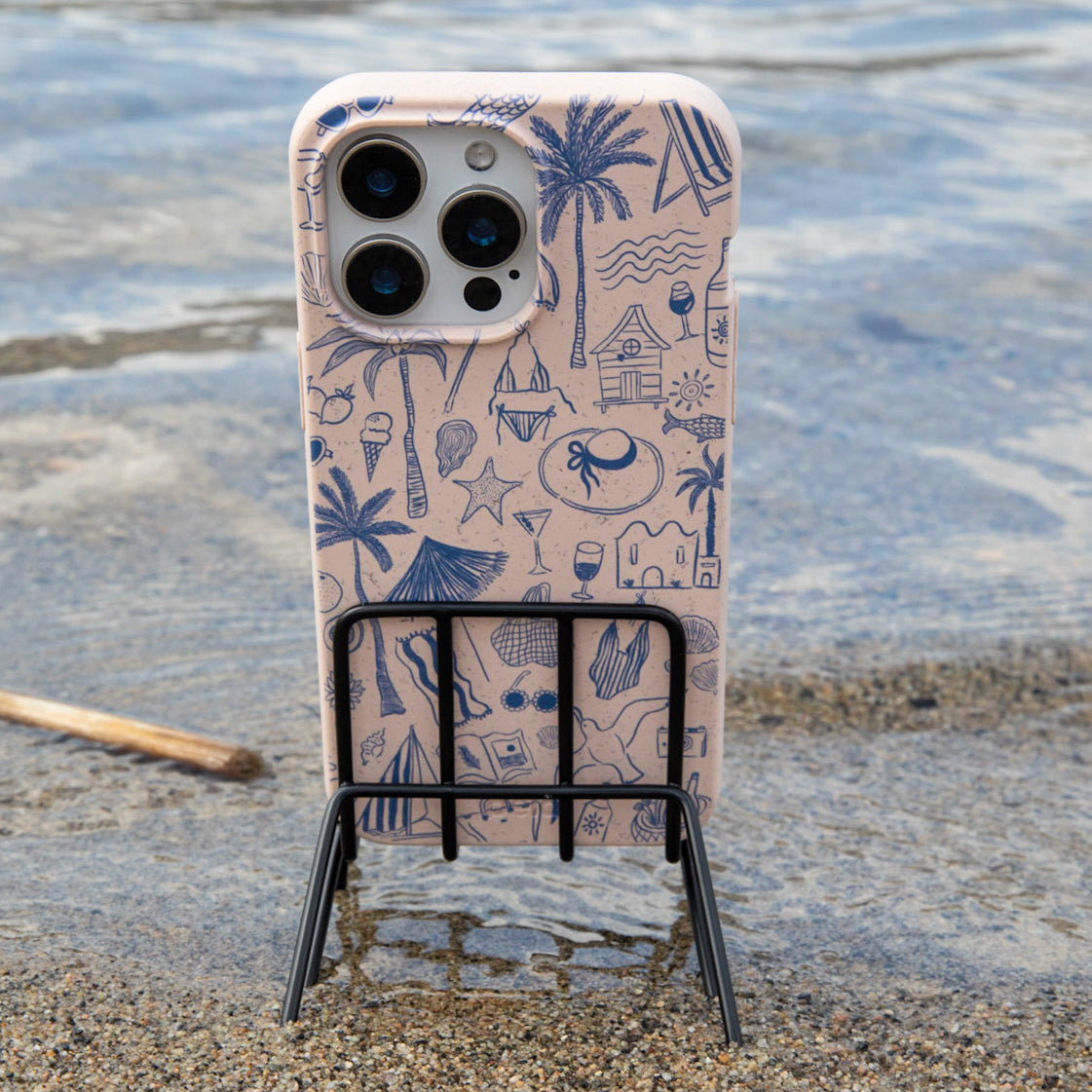 CoastalClubhouse_SaltedInk_PDP_02_f48ff1fb-3108-4088-9e02-50fa63e4080c