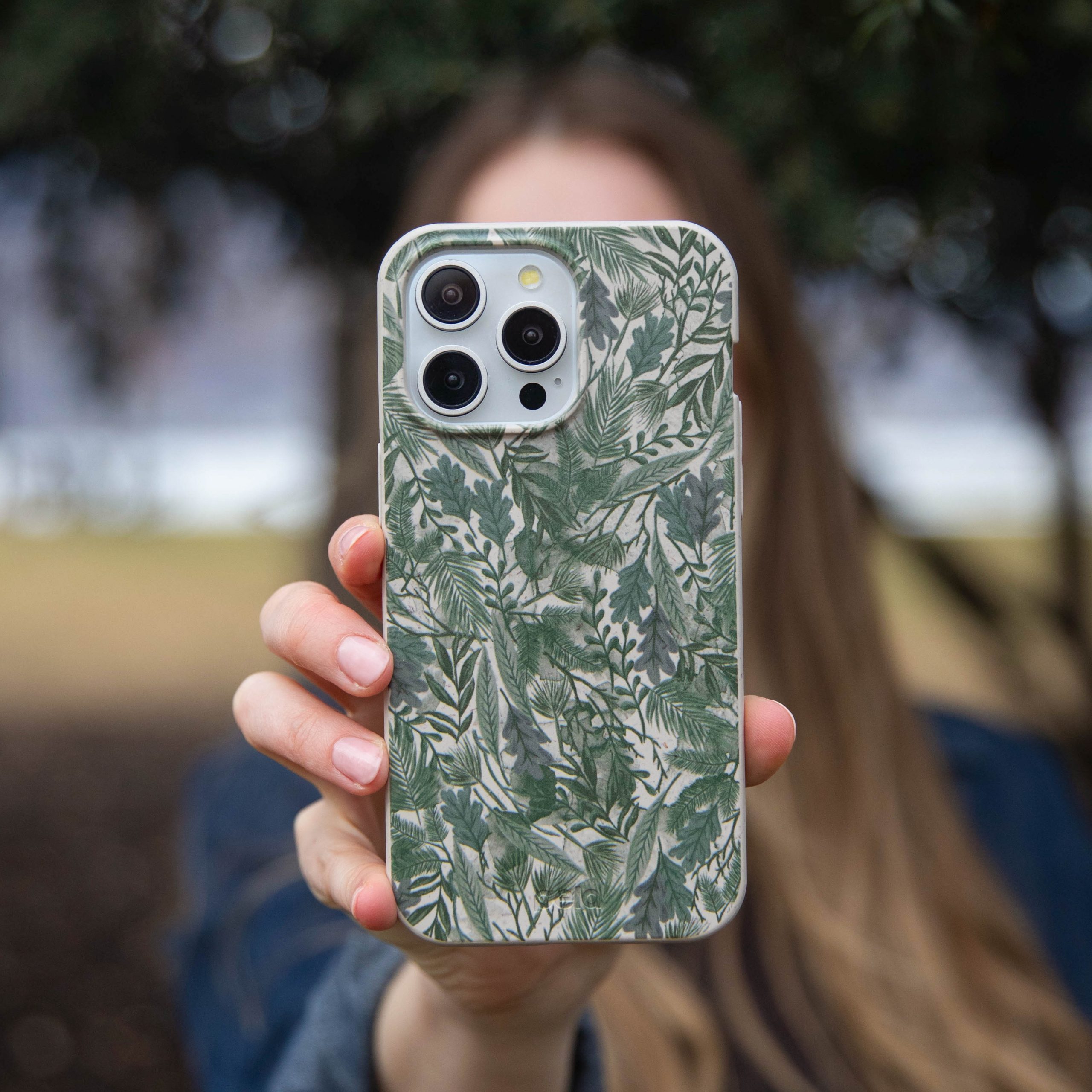 LeafCamo_PDP1_29c678c2-9f98-4cee-8f21-89b22d662eb2